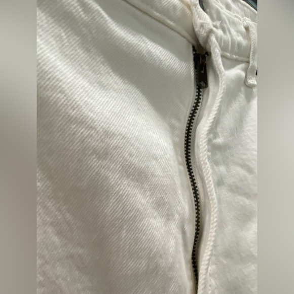 White jeans - Picture 3 of 8